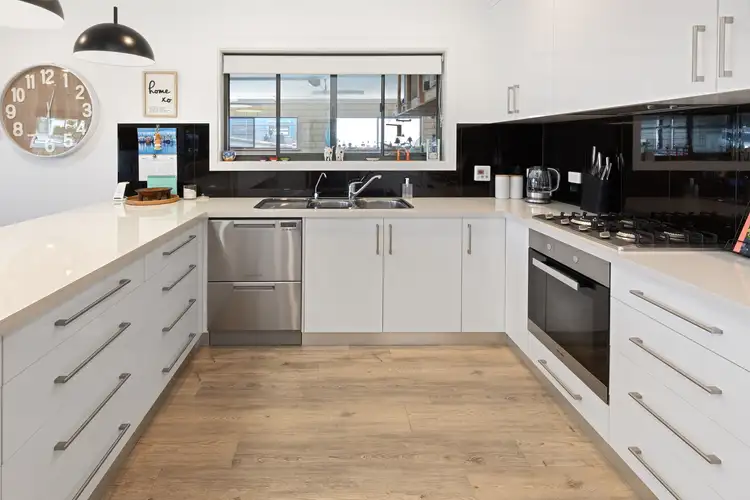 Sixth view of Homely house listing, 8 Sapphire Drive, Port Lincoln SA 5606