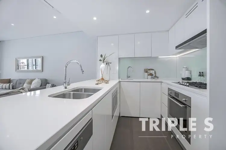 Sixth view of Homely apartment listing, 2405/2 Waterways Street, Wentworth Point NSW 2127