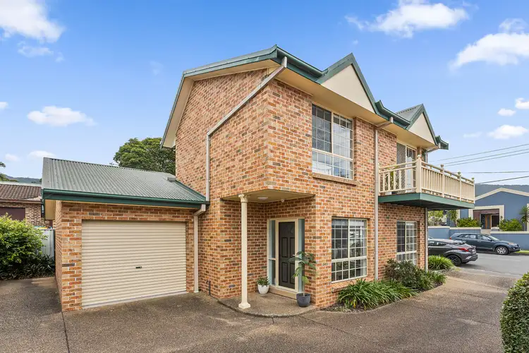 Main view of Homely townhouse listing, 1/109 Balgownie Road, Balgownie NSW 2519