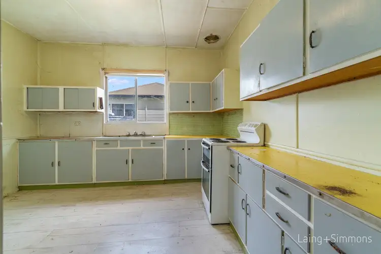 Fourth view of Homely house listing, 9 Phillip Avenue, Uralla NSW 2358