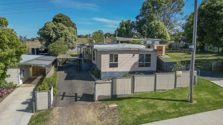 14 Railway Road, Neerim South VIC 3831