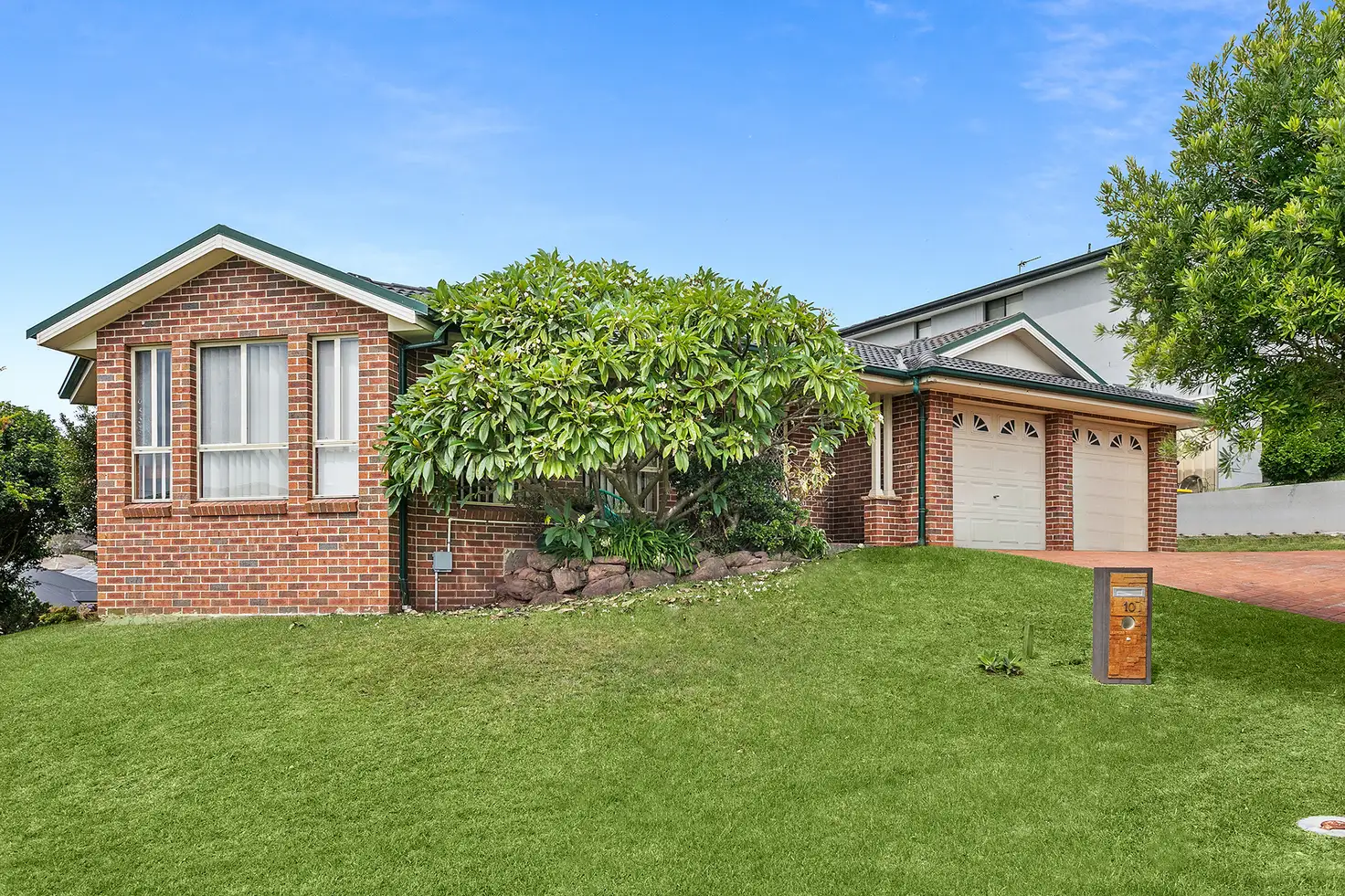 Main view of Homely house listing, 10 Byron Circuit, Flinders NSW 2529