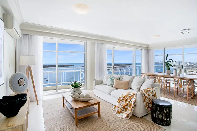 22F/5 Bayview Street, Runaway Bay QLD 4216