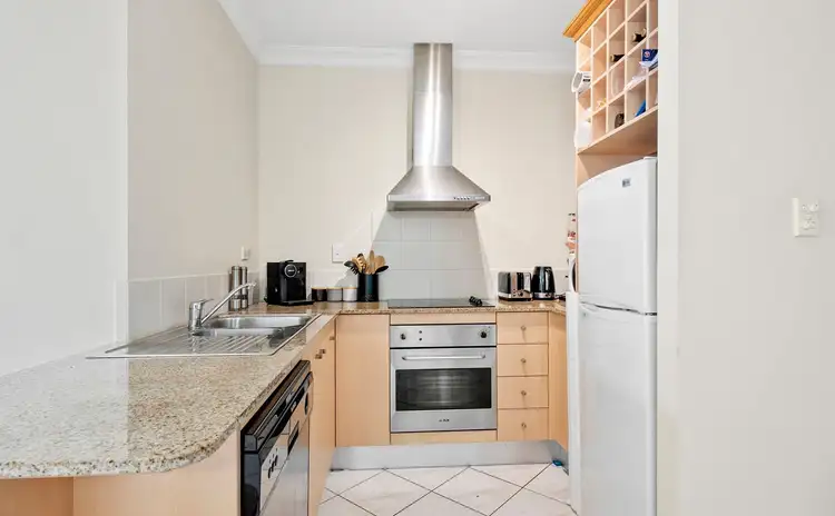 Fourth view of Homely unit listing, 1810/2-10 Greenslopes Street, Cairns North QLD 4870