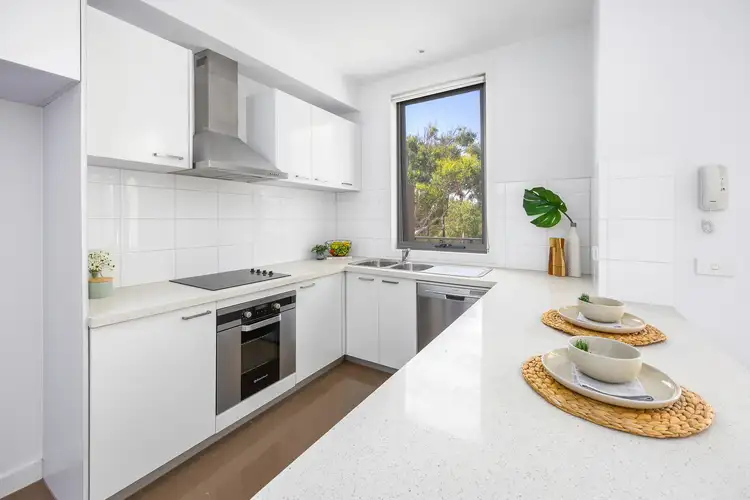 Fourth view of Homely unit listing, 12/39-41 Nepean Highway, Seaford VIC 3198