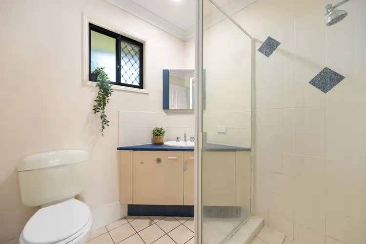 Fifth view of Homely unit listing, 13/21 Boongall Road, Camp Hill QLD 4152