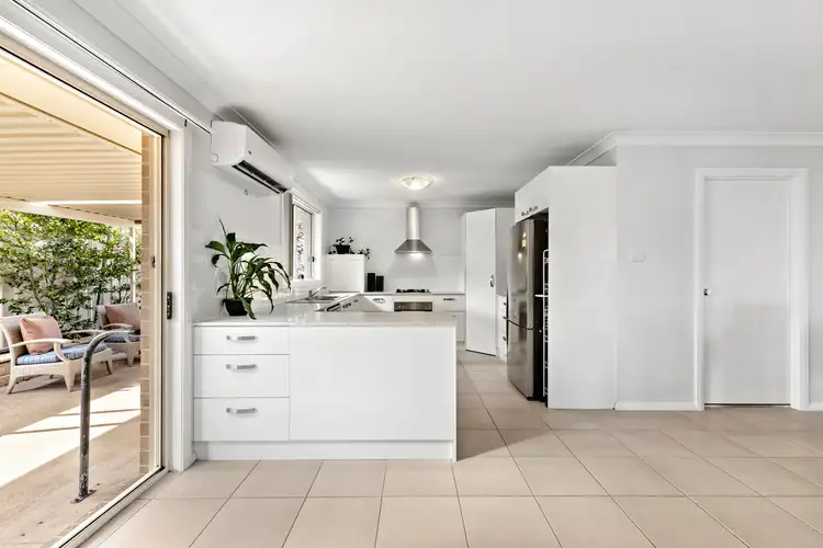 Fifth view of Homely house listing, 2 Ribbonwood Close, Largs NSW 2320