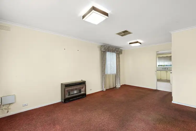 Third view of Homely house listing, 5 Braemar Close, Gladstone Park VIC 3043