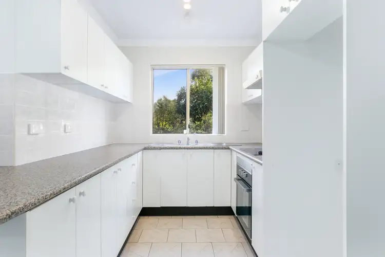 Third view of Homely apartment listing, 2/381-389 Kingsway, Caringbah NSW 2229