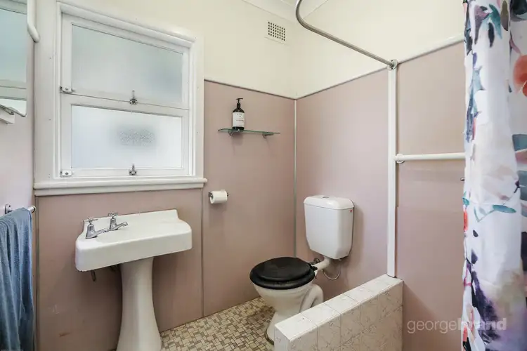 Fifth view of Homely house listing, 1 Susan Street, East Gosford NSW 2250