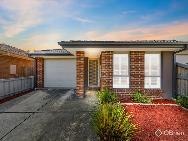 Main view of Homely house listing, 8 Maywood Street, Pakenham VIC 3810