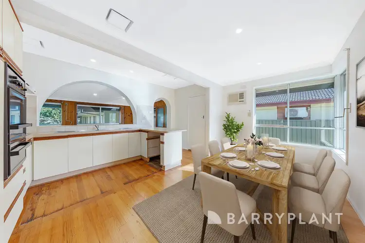 Fifth view of Homely house listing, 32 Manfred Avenue, St Albans VIC 3021