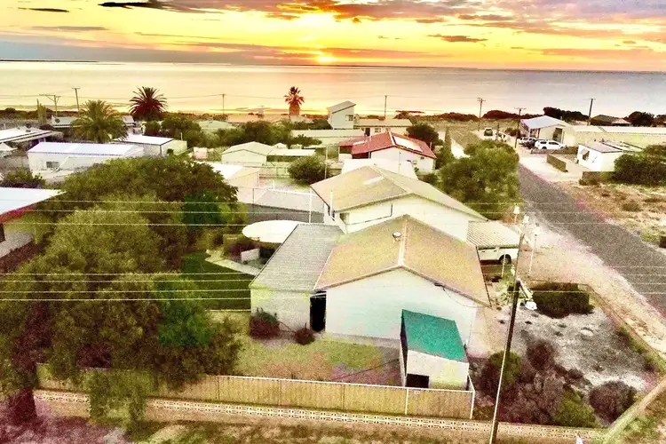 33 Denton Street, Smoky Bay SA 5680
