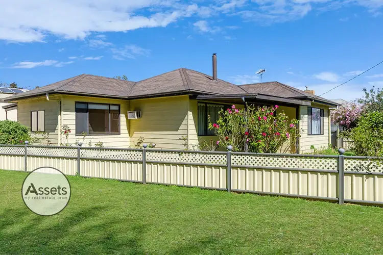 4 Stewart Street, Heywood VIC 3304