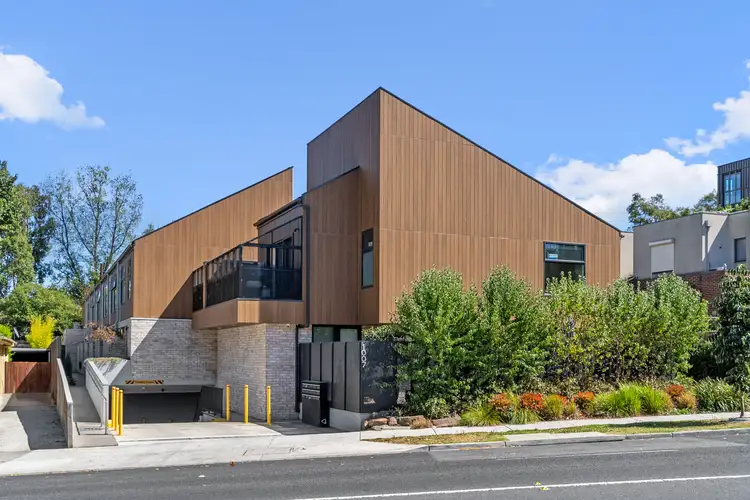 Main view of Homely townhouse listing, 10/1007 Heidelberg Road, Ivanhoe VIC 3079