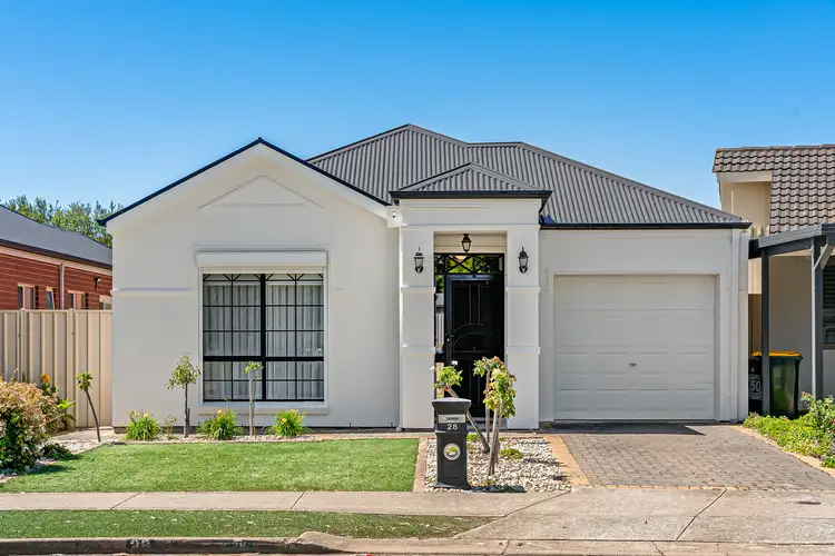 28 Oakmont Crescent, Novar Gardens SA 5040