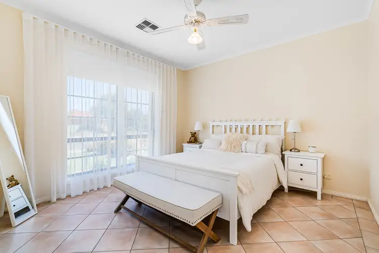 Fourth view of Homely house listing, 28 Oakmont Crescent, Novar Gardens SA 5040