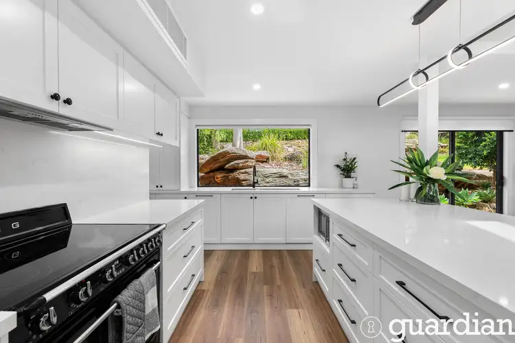 10 Jefferson Grove, Kenthurst NSW 2156