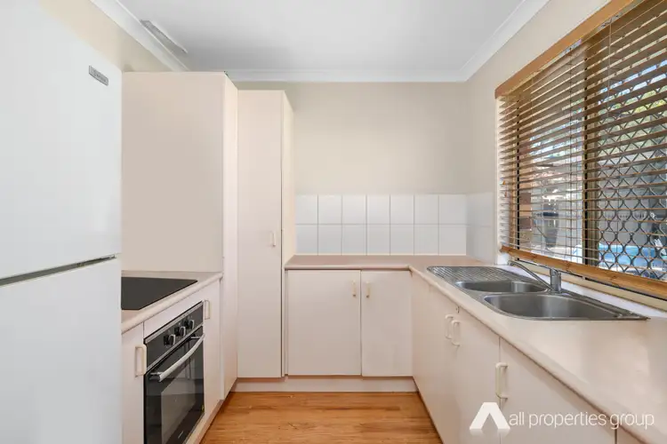 Second view of Homely house listing, 10 Jobson Place, Crestmead QLD 4132