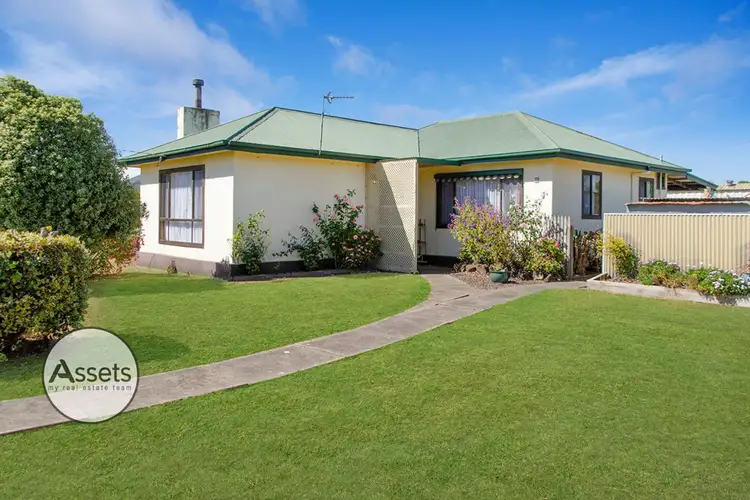 12 Carey Street, Heywood VIC 3304