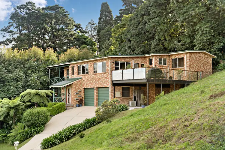 6 Rain Ridge Road, Kurrajong Heights NSW 2758
