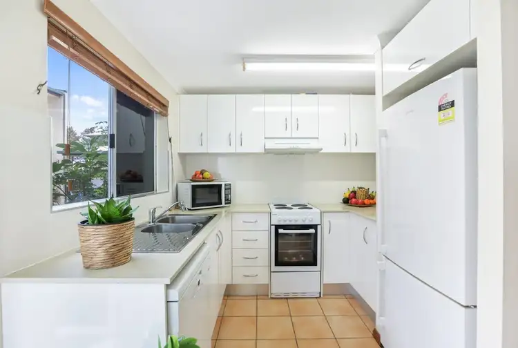 11/11-12 Maytown Close, Manoora QLD 4870