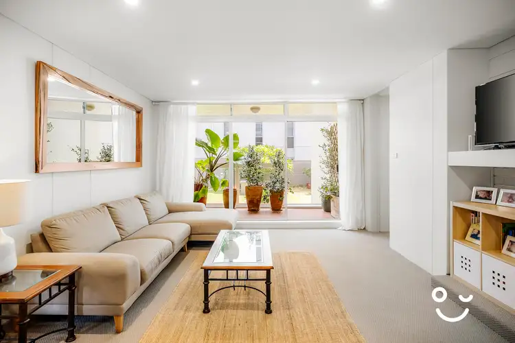 Third view of Homely unit listing, 3/42-44 Cliff Road, Wollongong NSW 2500