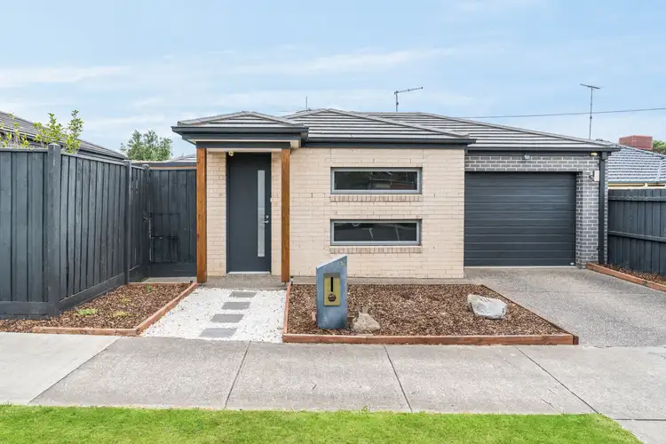 Main view of Homely townhouse listing, 1B Mack Court, Belmont VIC 3216