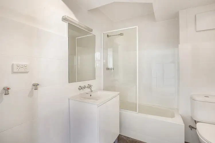 Fifth view of Homely studio listing, 4E/105 Cook Road, Centennial Park NSW 2021