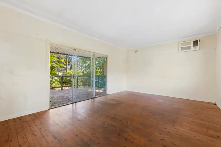 Second view of Homely house listing, 8 Inglebar Avenue, Allambie Heights NSW 2100
