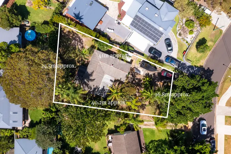 Fifth view of Homely house listing, 8 Inglebar Avenue, Allambie Heights NSW 2100