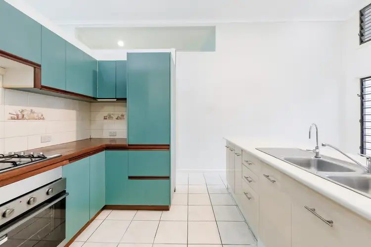 Sixth view of Homely house listing, 2 Goshawk Court, Leanyer NT 812