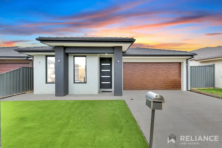 20 Bracknell Crescent, Strathtulloh VIC 3338