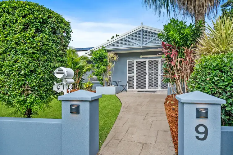 9 Lomond Close, Edge Hill QLD 4870
