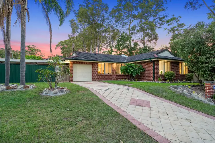 6 Endeavour Close, Woodrising NSW 2284