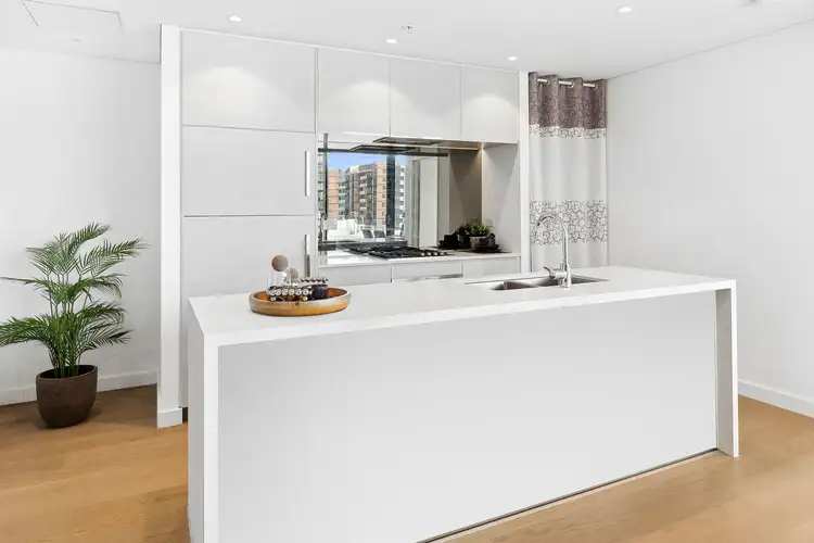 Sixth view of Homely unit listing, 2303/10 Atchison Street, St Leonards NSW 2065