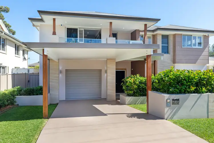 1/25 Lakin Street, Bateau Bay NSW 2261