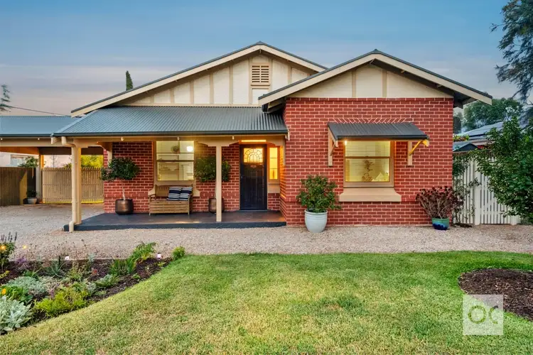 15 Martlesham Crescent