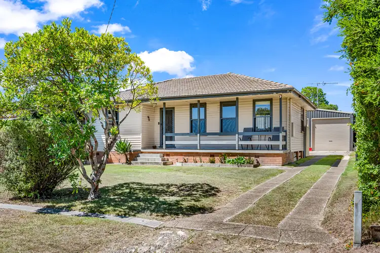 7 Kirkton Crescent, Woodberry NSW 2322