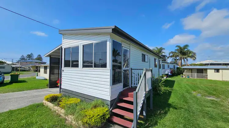 Second view of Homely unit listing, 31/3rd Avenue Osborne Parade, Warilla NSW 2528