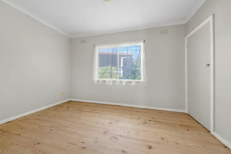Fifth view of Homely house listing, 6 Elm Court, Bright VIC 3741