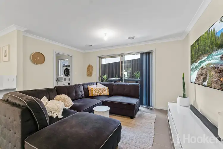 Third view of Homely townhouse listing, 2/6 O'Neill Street, Queanbeyan East NSW 2620