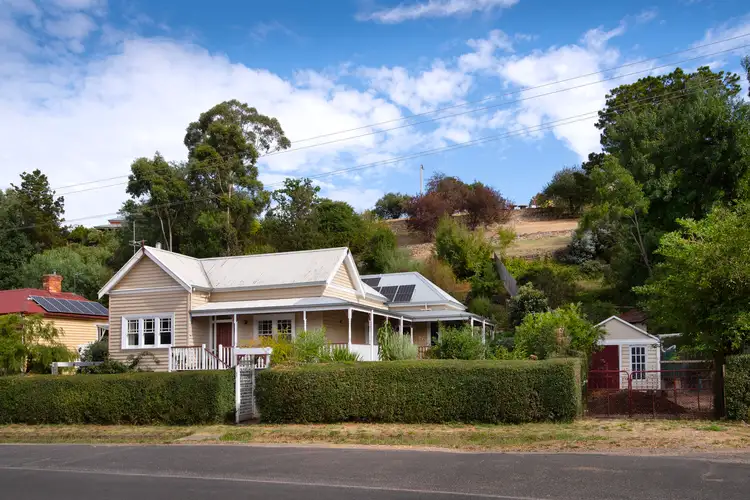 53 Gingell Street, Castlemaine VIC 3450