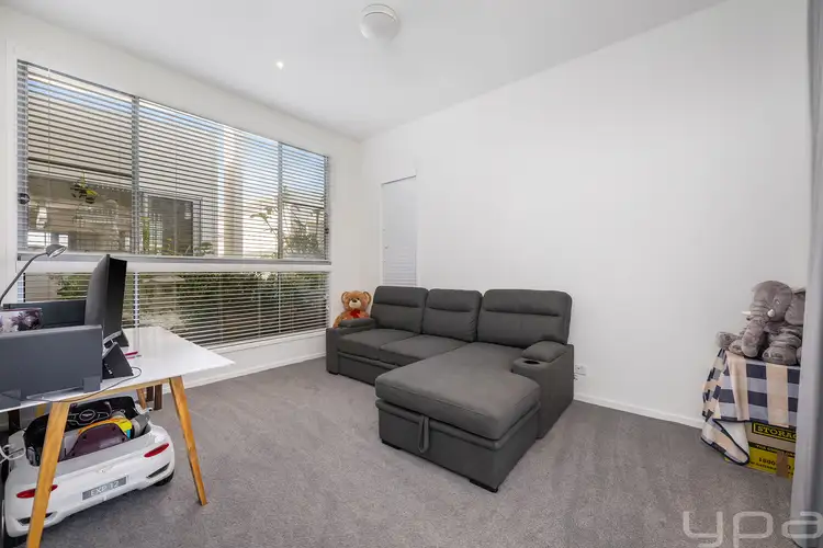 Fifth view of Homely house listing, 2/11 Grant Avenue, Hope Island QLD 4212