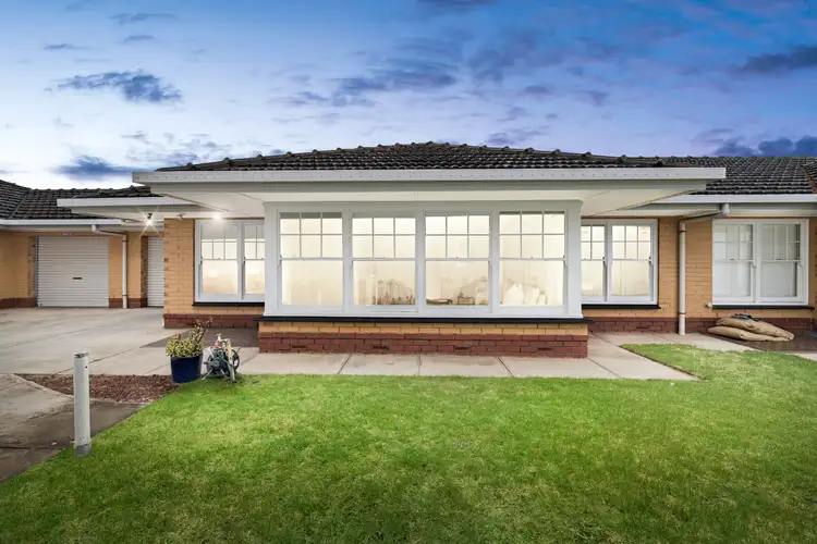 2/13 Patawalonga Frontage, Glenelg North SA 5045