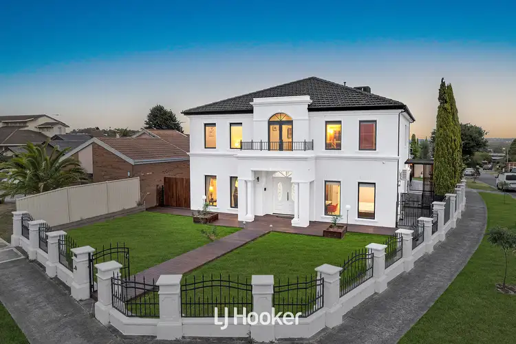 21 Reema Boulevard, Endeavour Hills VIC 3802