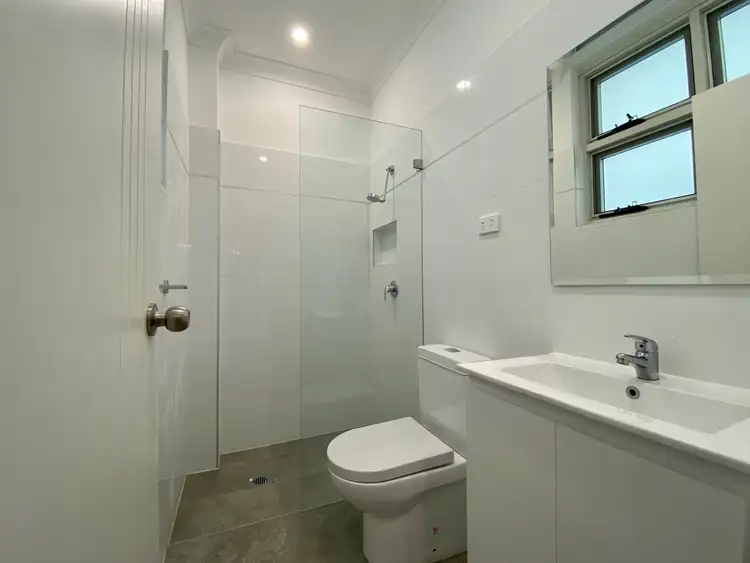 Fourth view of Homely studio listing, 1/1 Mountford Avenue, Guildford NSW 2161