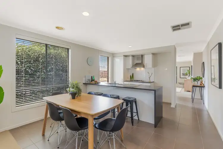 Fourth view of Homely townhouse listing, 7/4-6 Greenview Circuit, Epsom VIC 3551