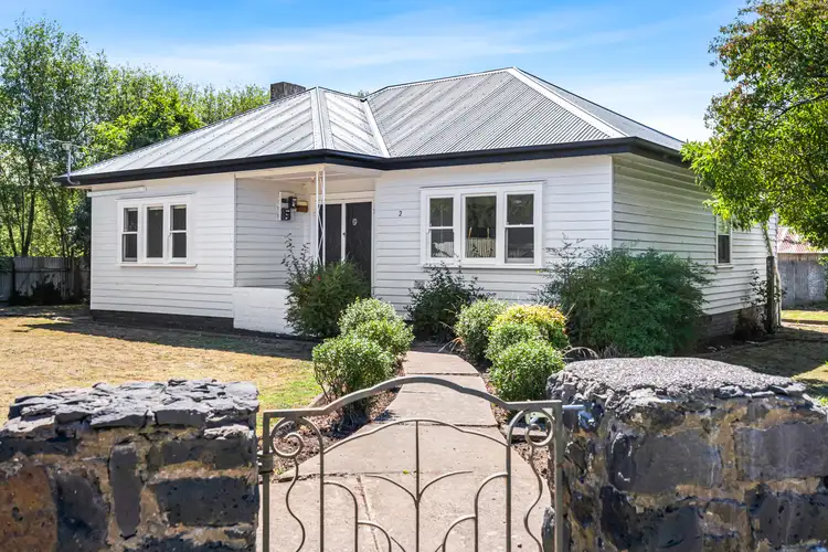 2 Hopetoun Street, Camperdown VIC 3260
