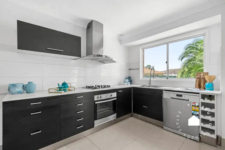Second view of Homely villa listing, 5/3 Woodvale Close, Plumpton NSW 2761